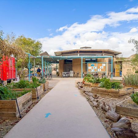 Lotan Desert Travel Hotel Nahal Ya'alon Exteriör bild