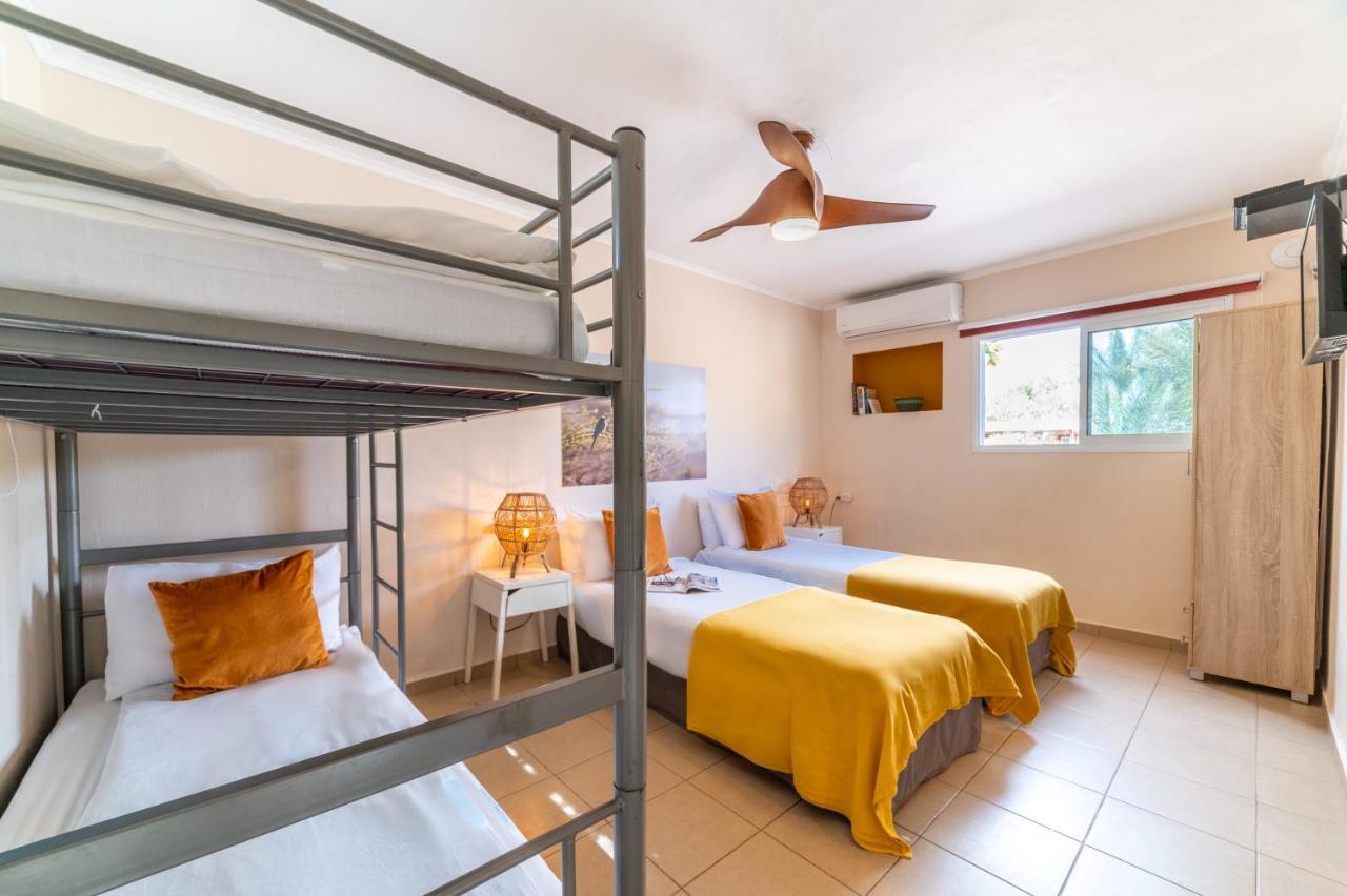 Lotan Desert Travel Hotel Nahal Ya'alon Exteriör bild